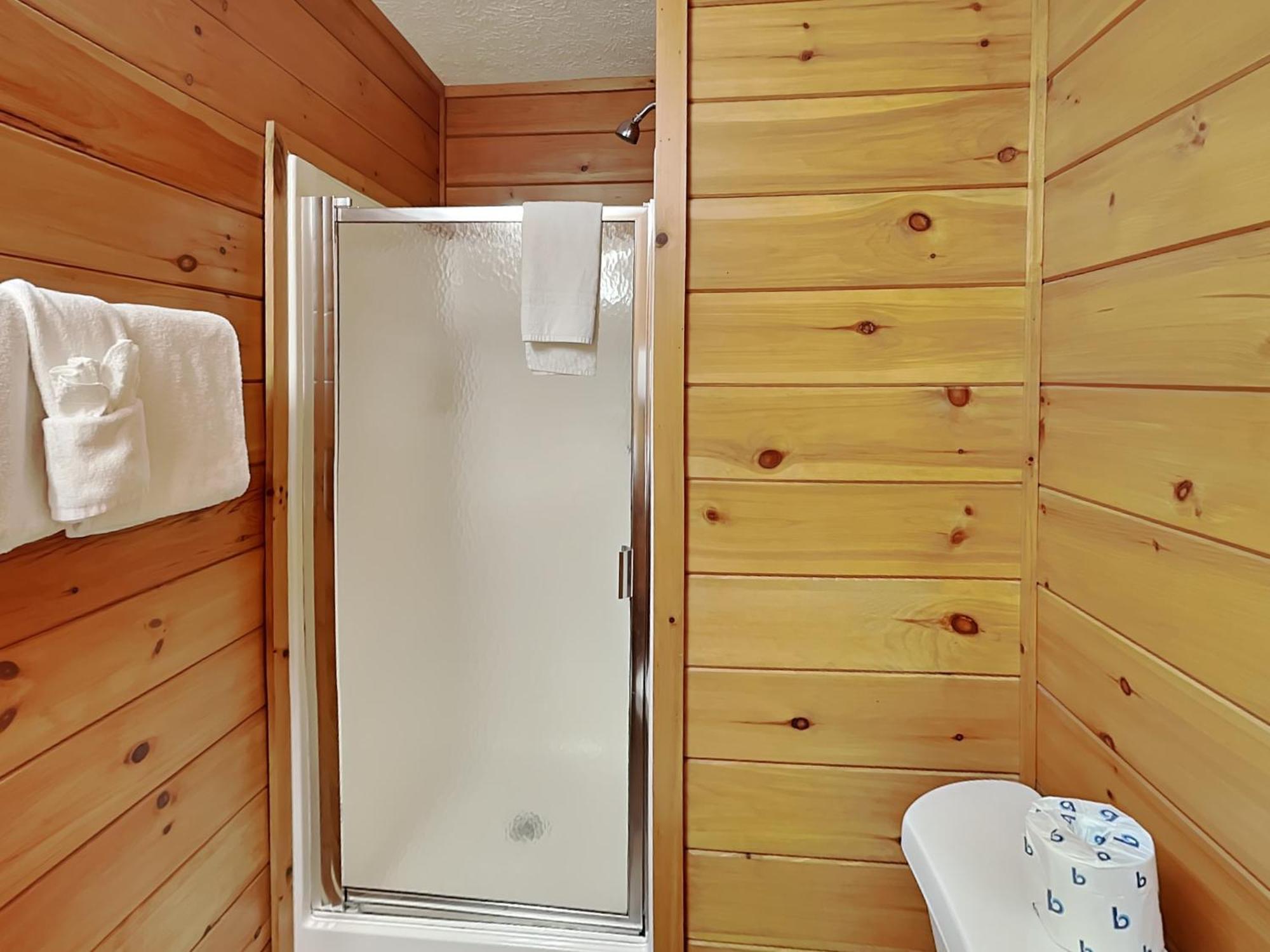 Above The Clouds, 4 Bedrooms, Pool Access, Private, Gaming, Sleeps 16 Gatlinburg Exterior foto